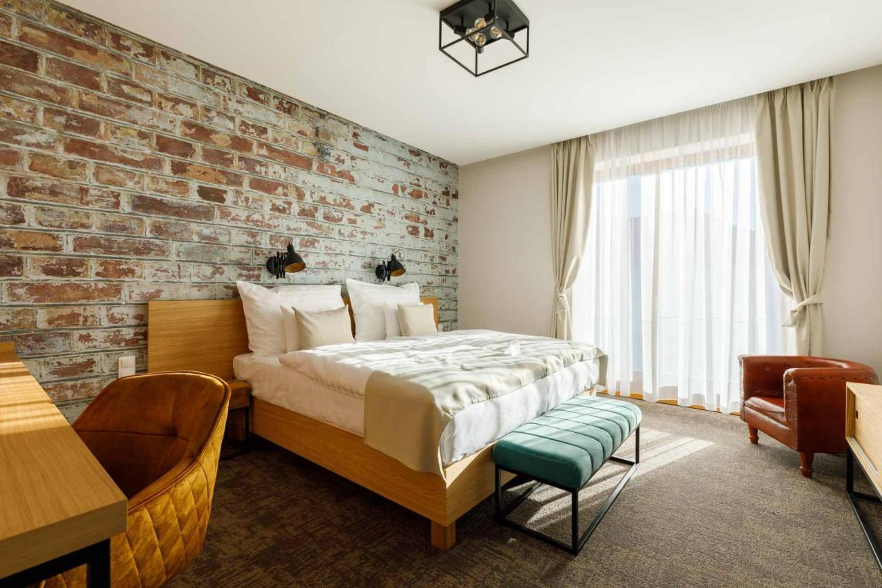 Hotel Historia Malomkert Veszprem Luaran gambar