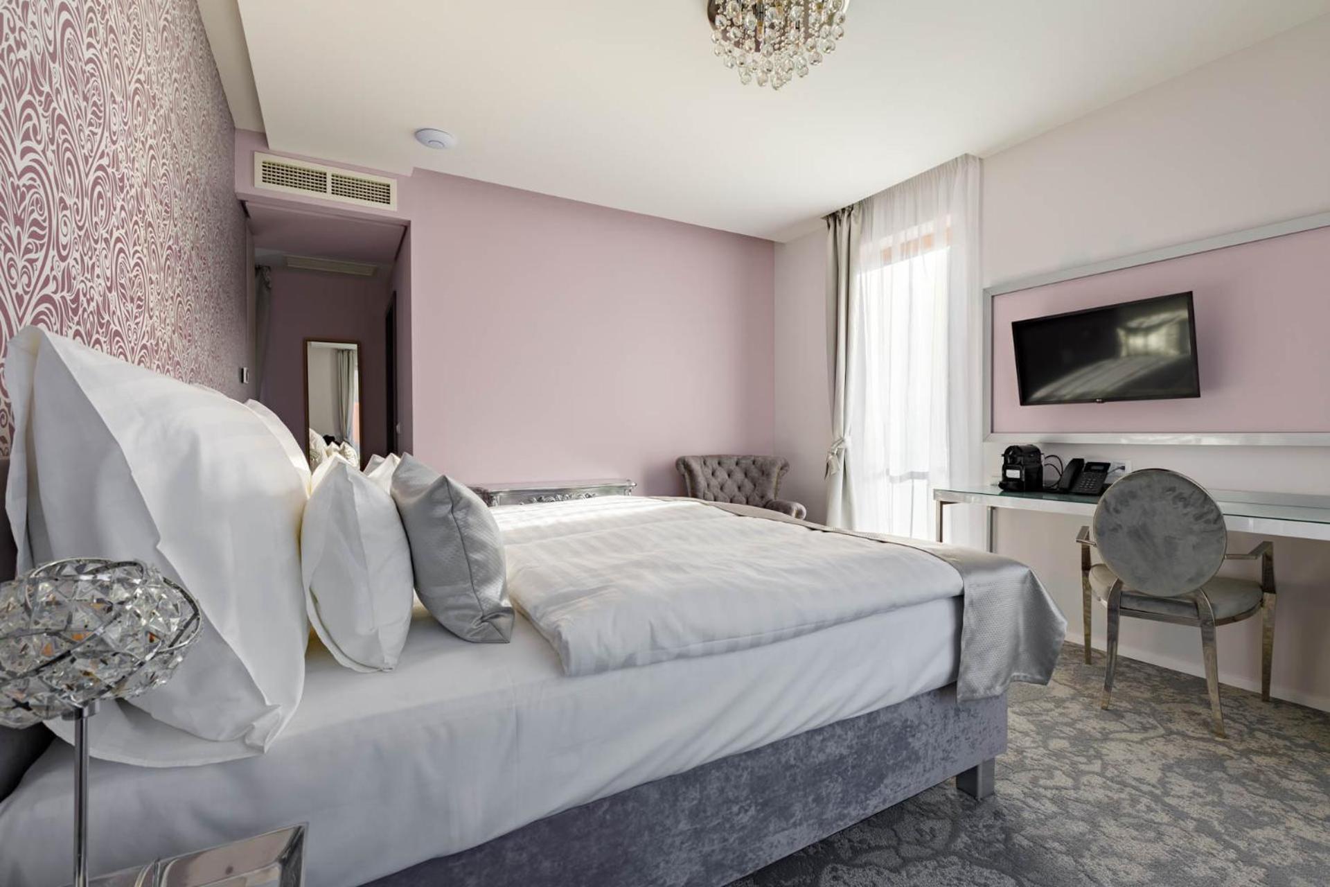 Hotel Historia Malomkert Veszprem Luaran gambar