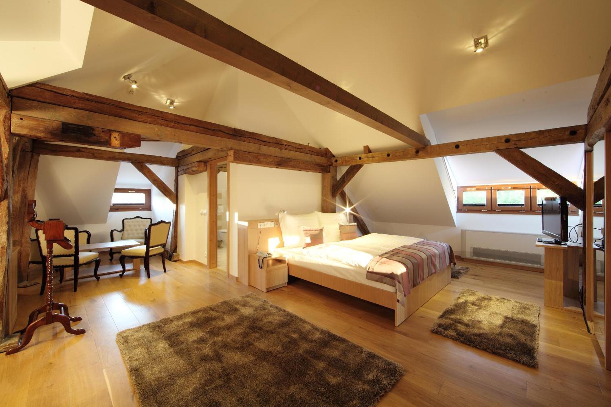 Hotel Historia Malomkert Veszprem Luaran gambar